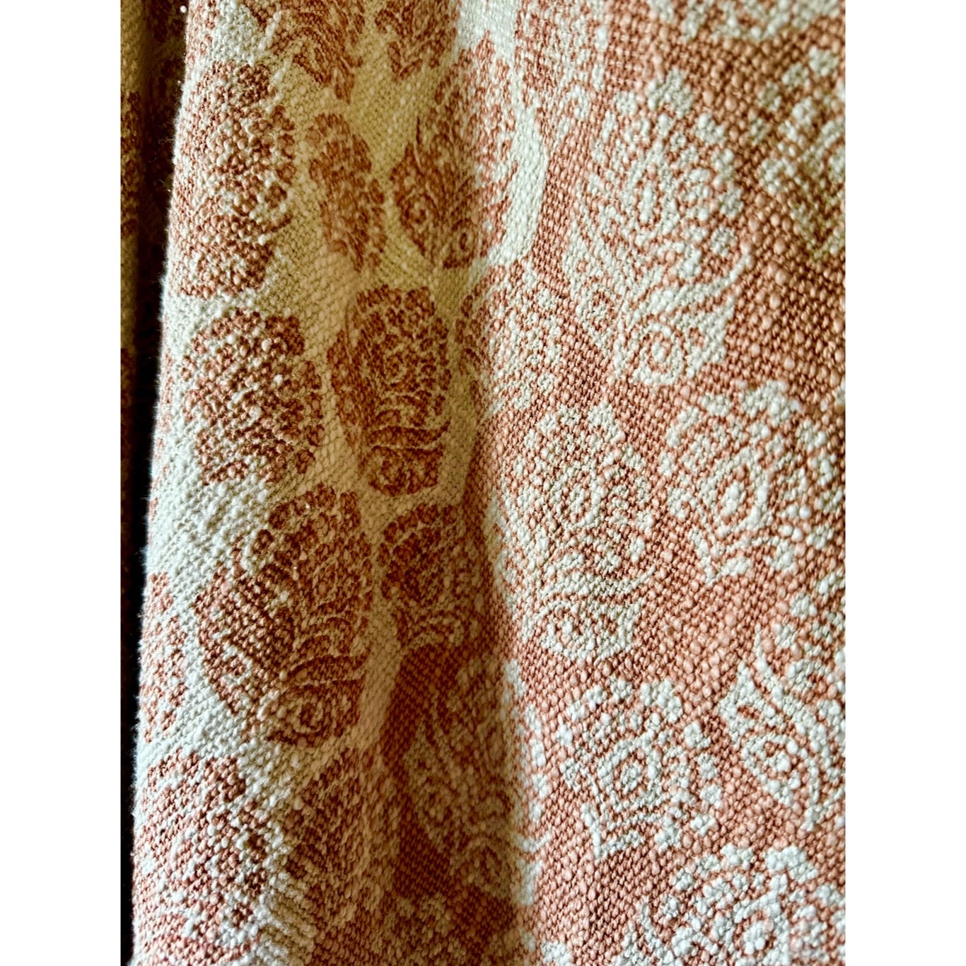 Rose - Poncho