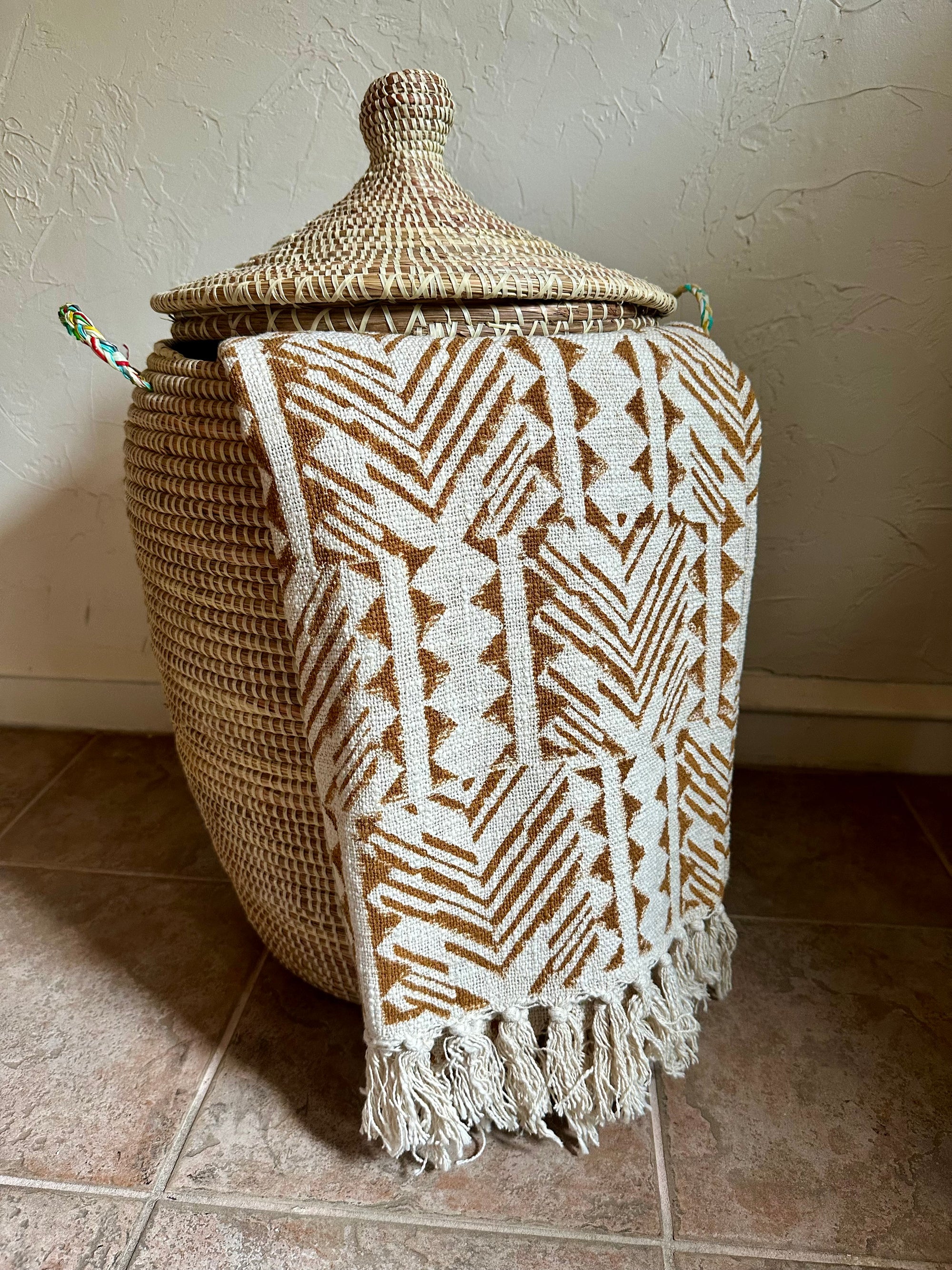 Tribune - Wearable Throw
