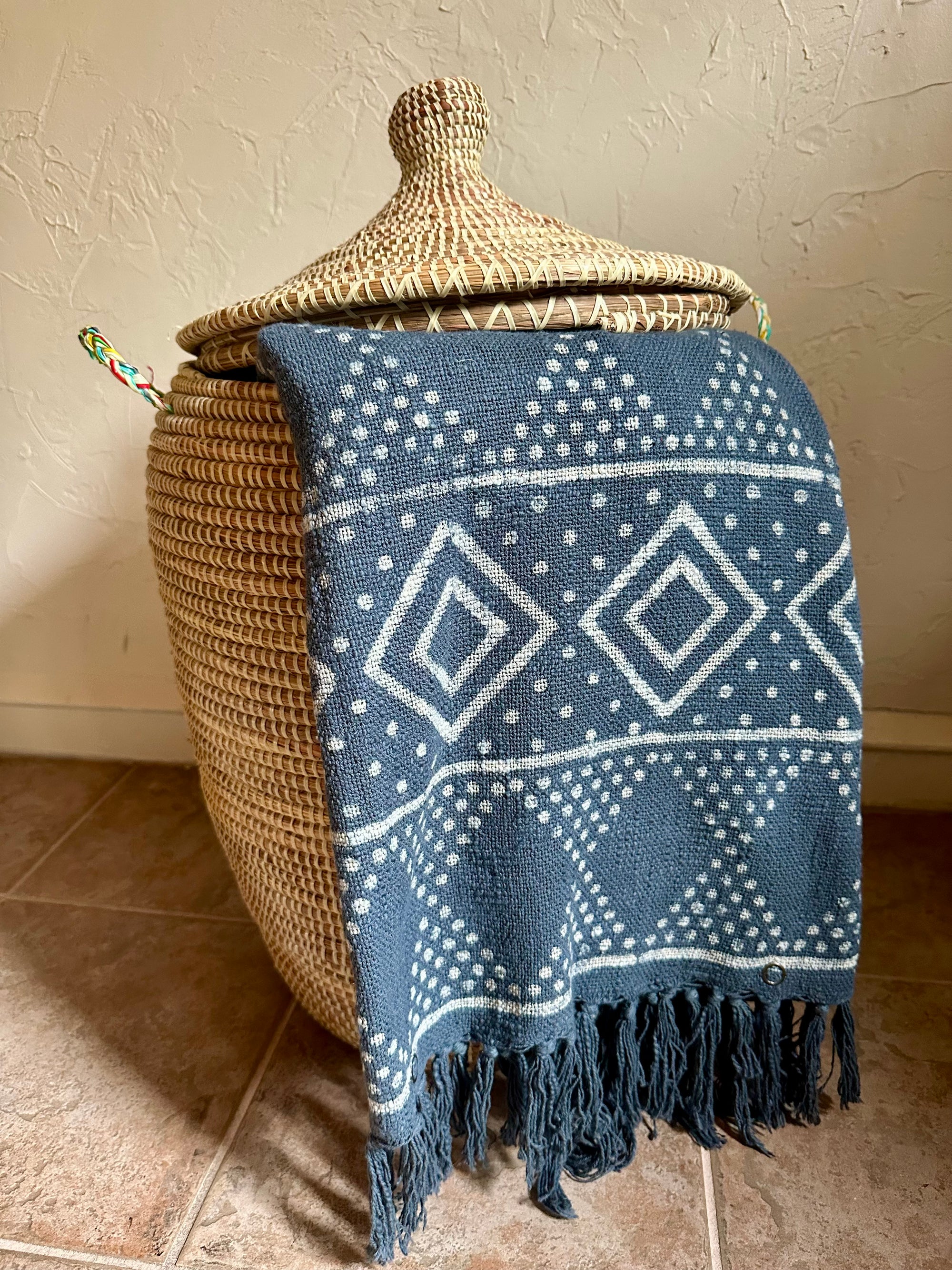 Cleo - Wearable Throw