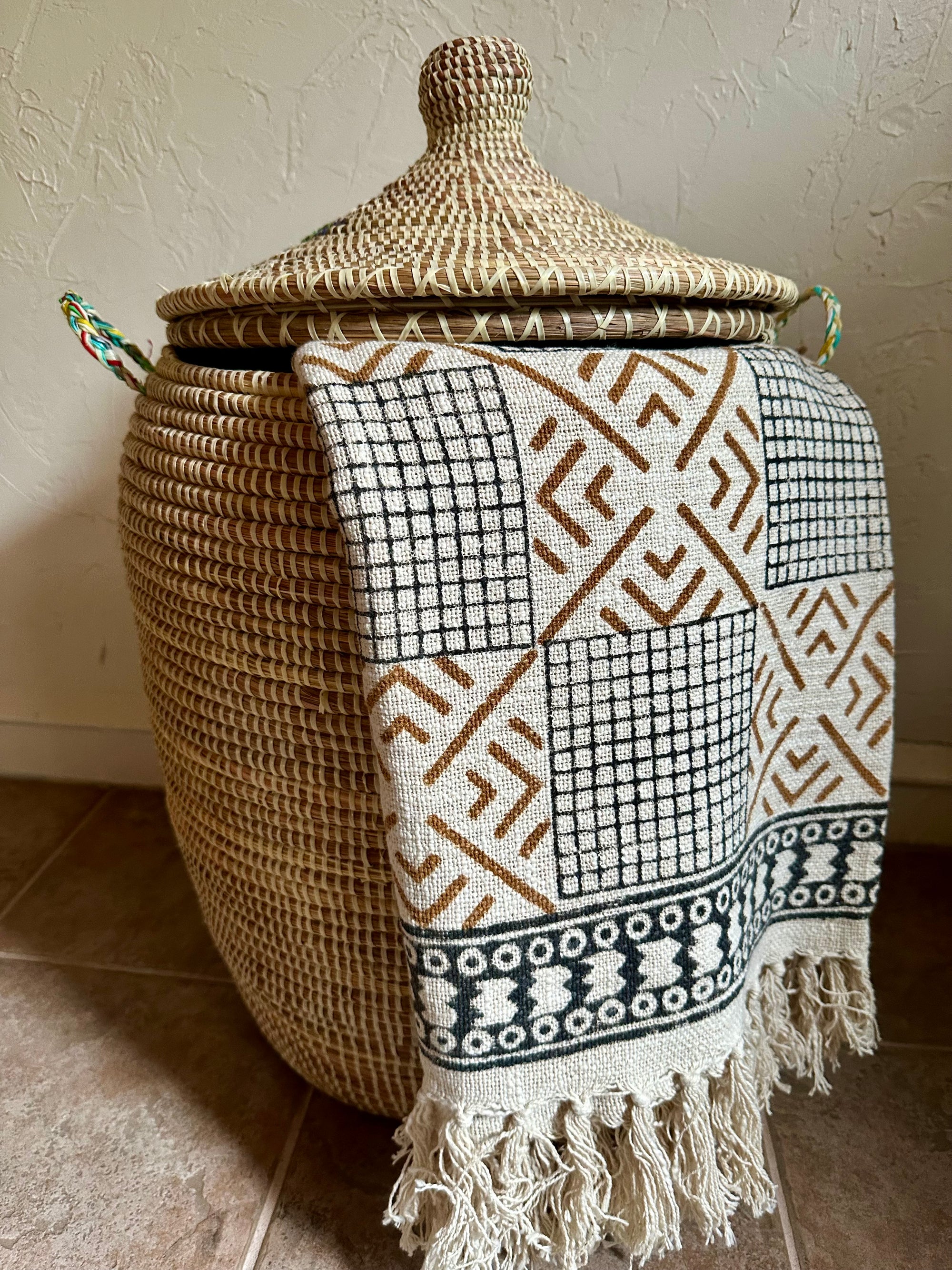 Gemetrix - Wearable Throw