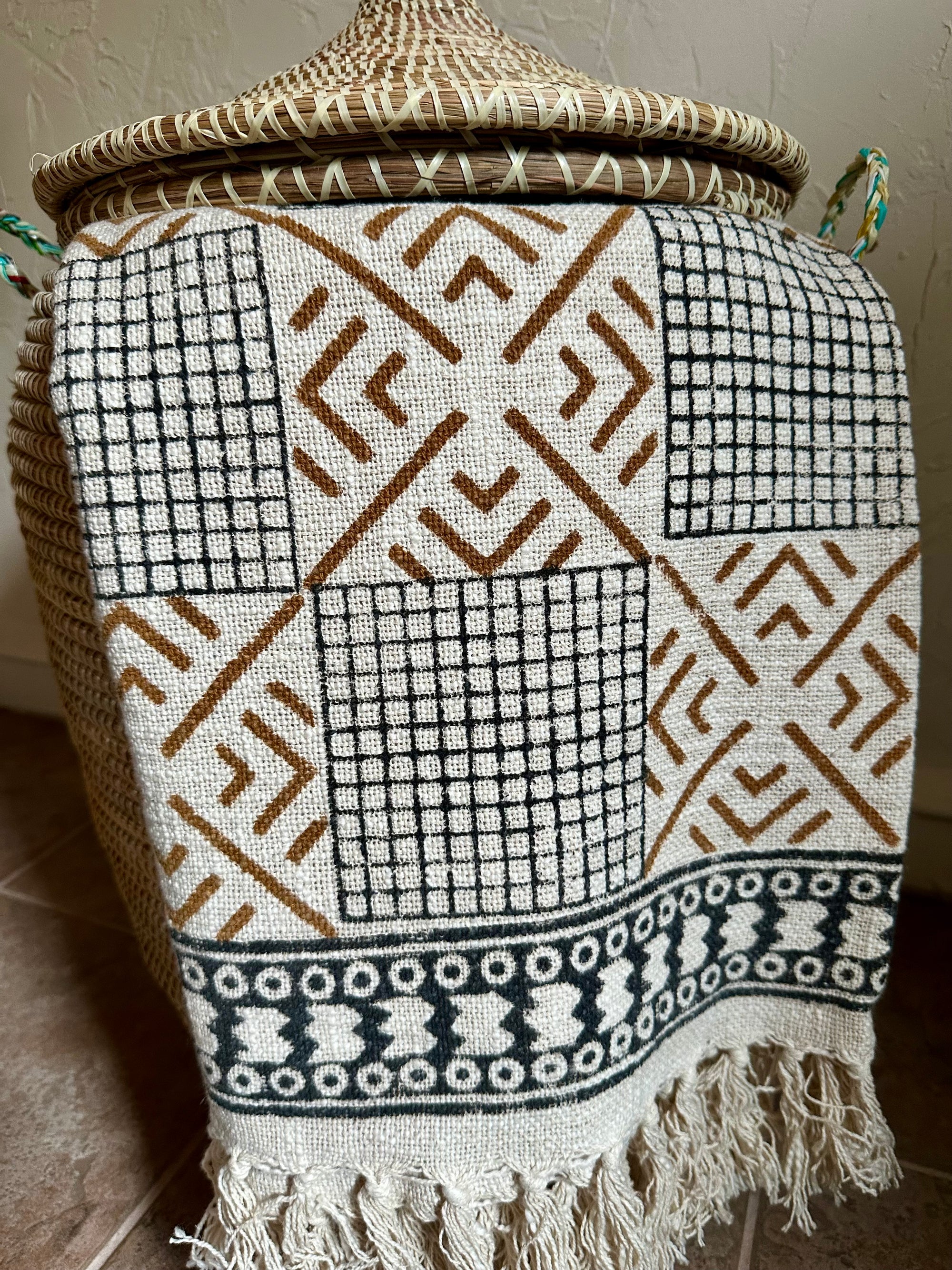Gemetrix - Wearable Throw