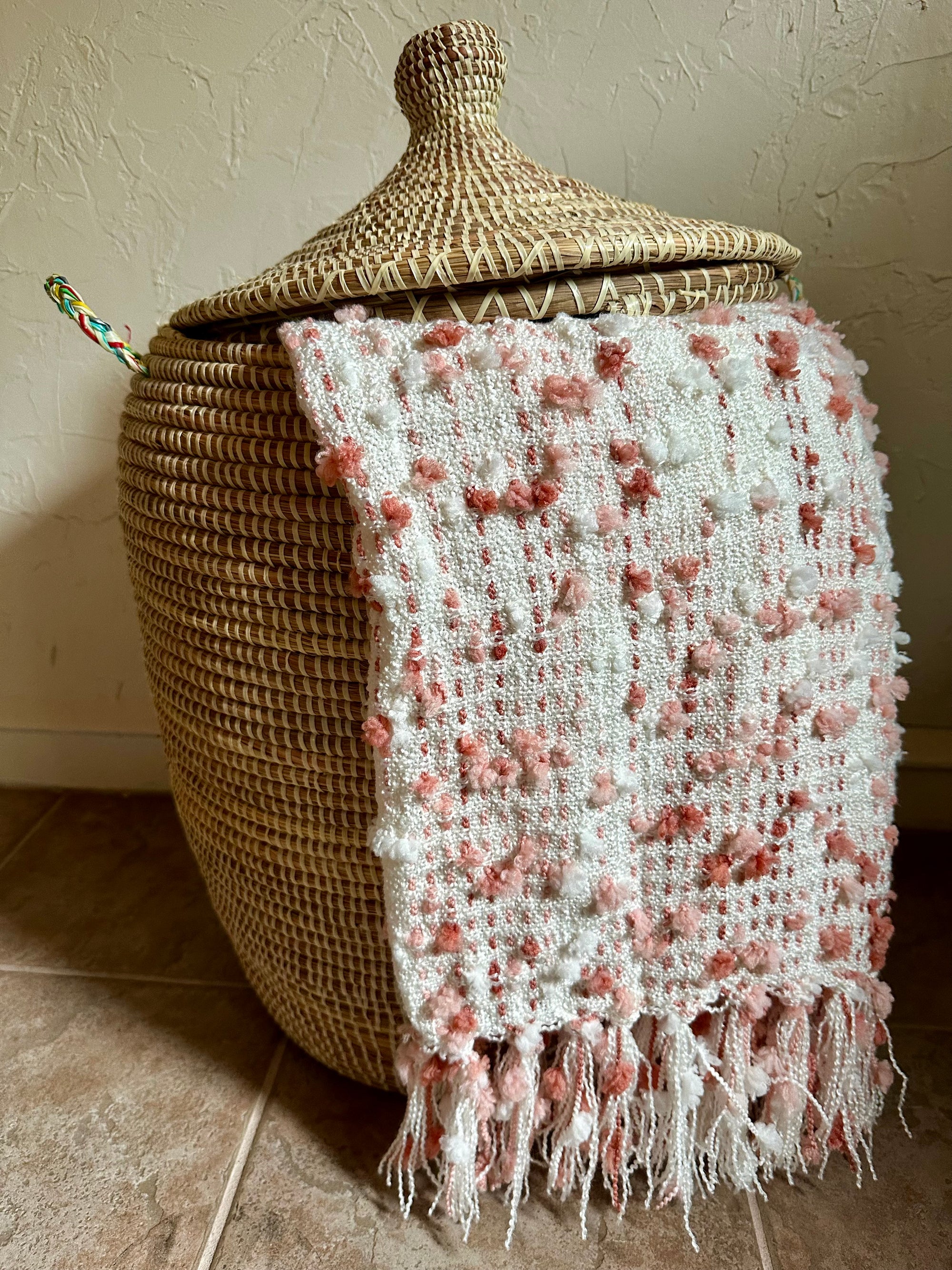 Phu - Wearable Throw