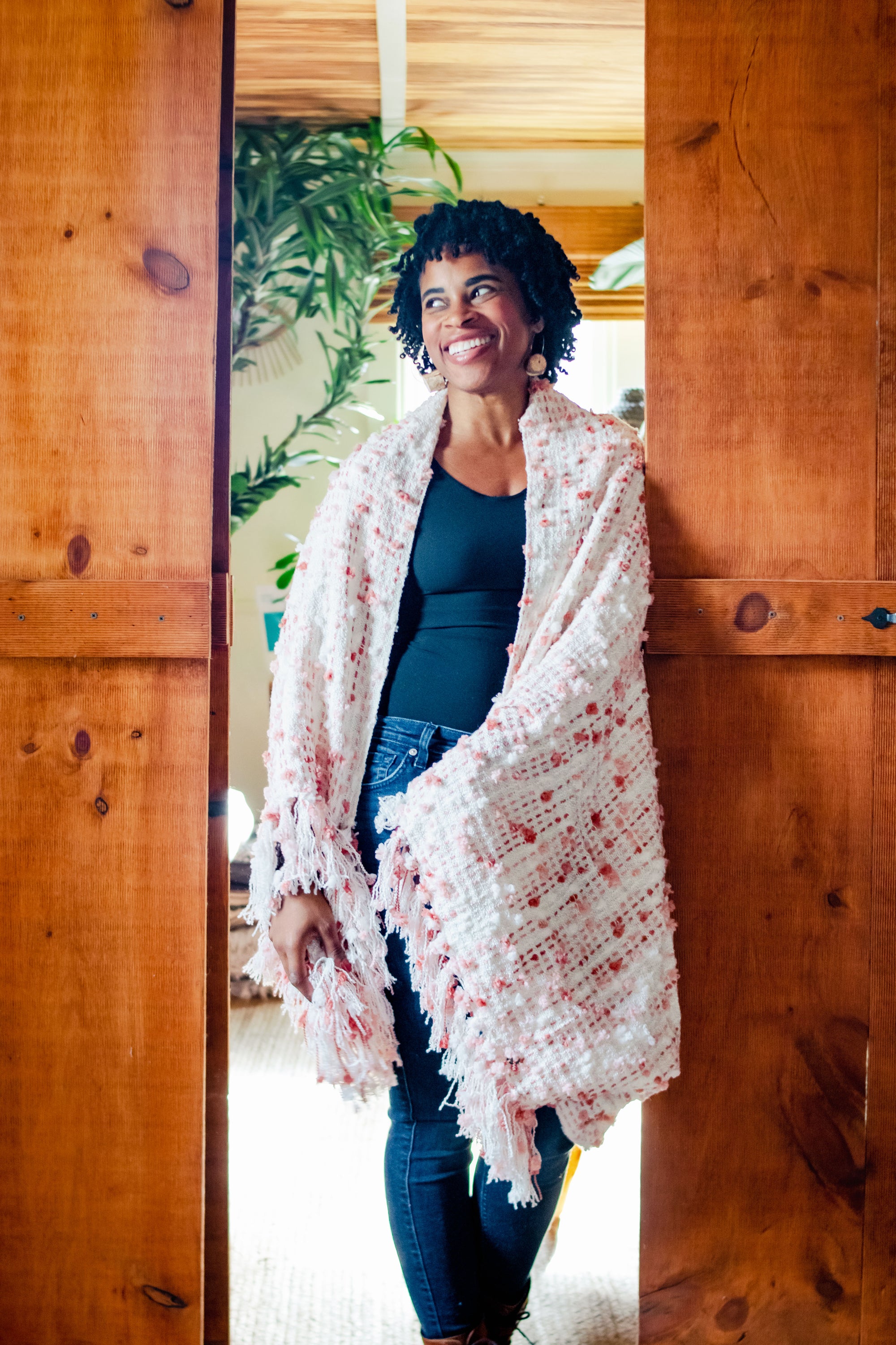Phu - Wearable Throw