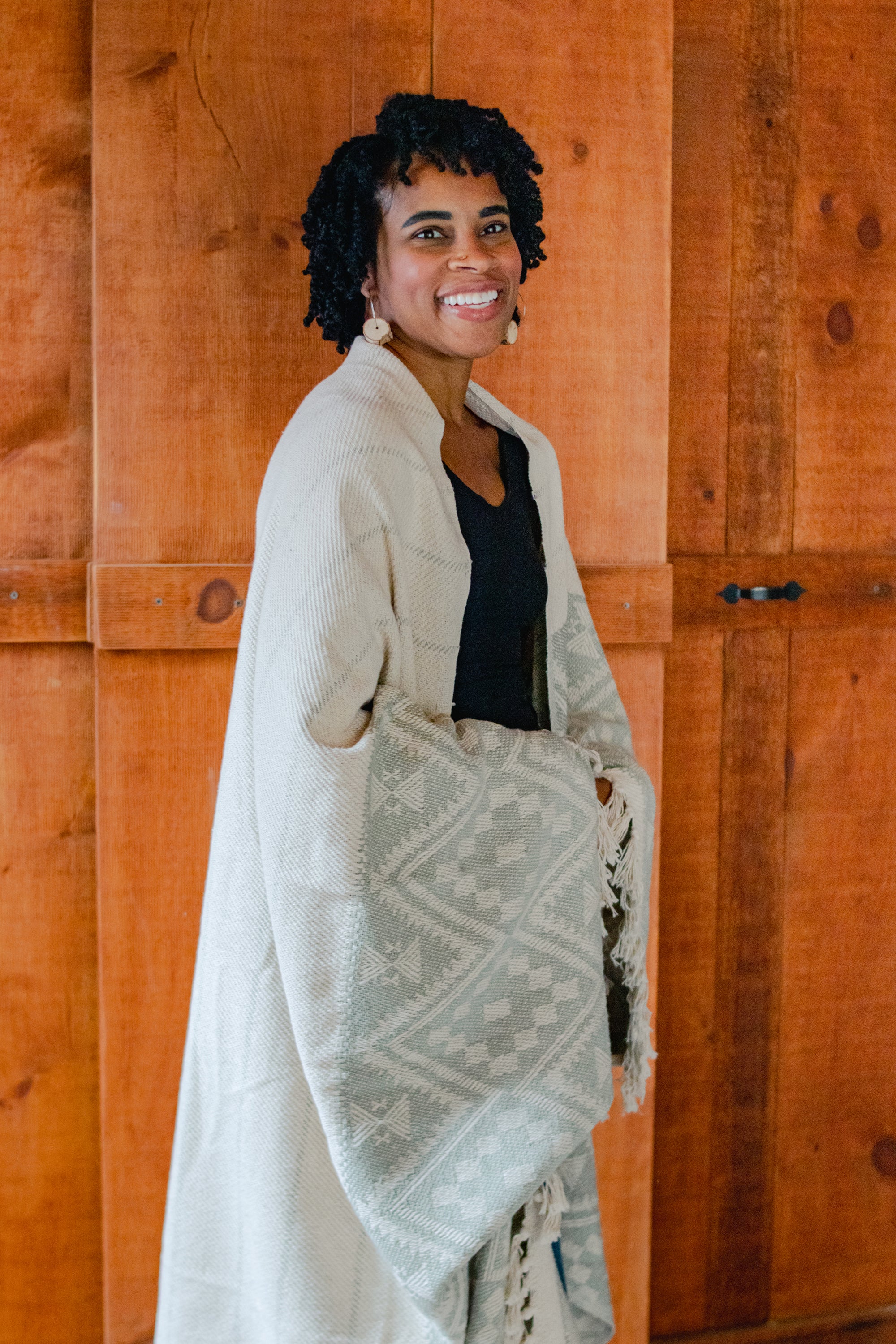 Sita - Wearable Throw