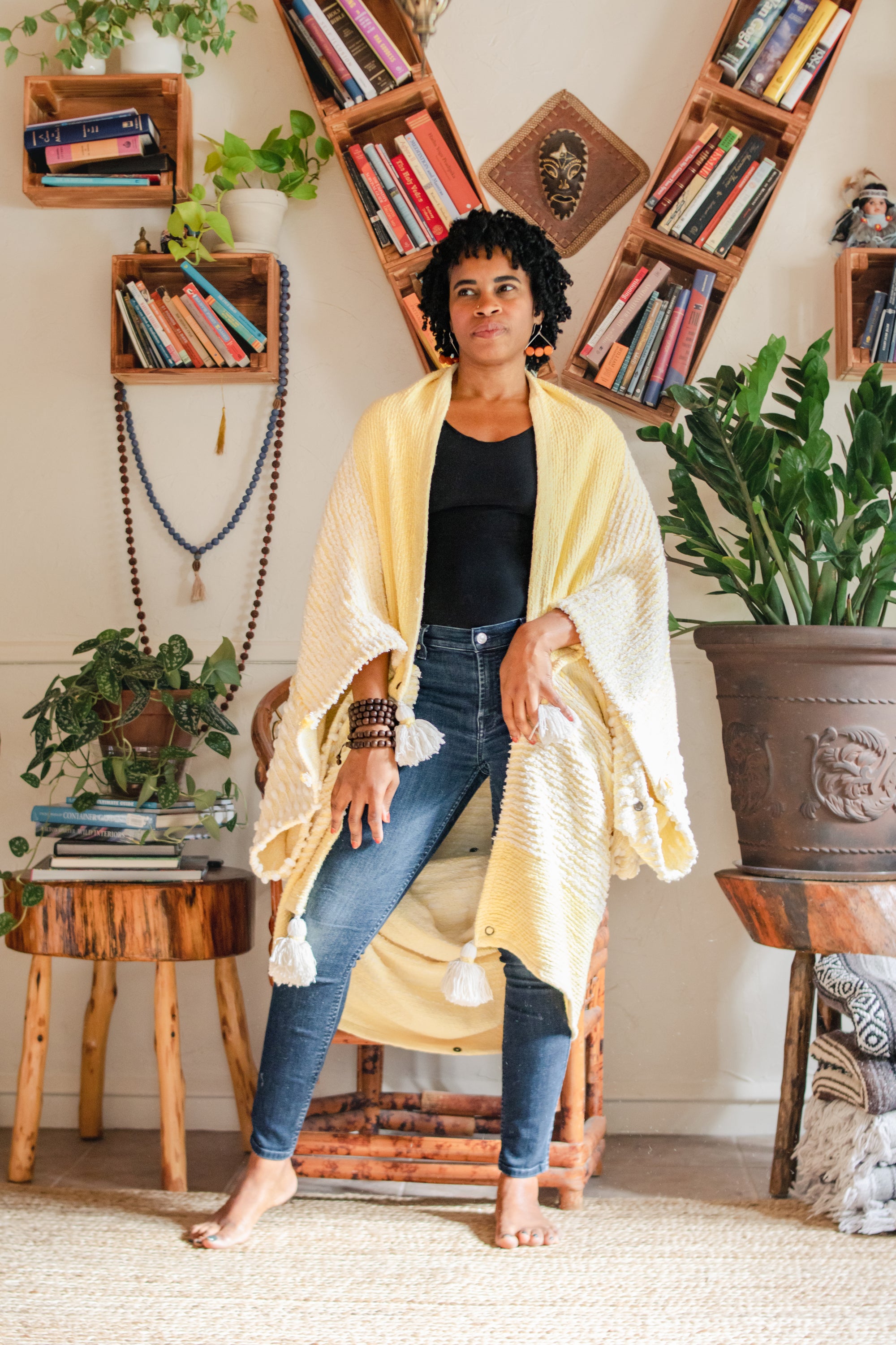 Sola - Wearable Throw